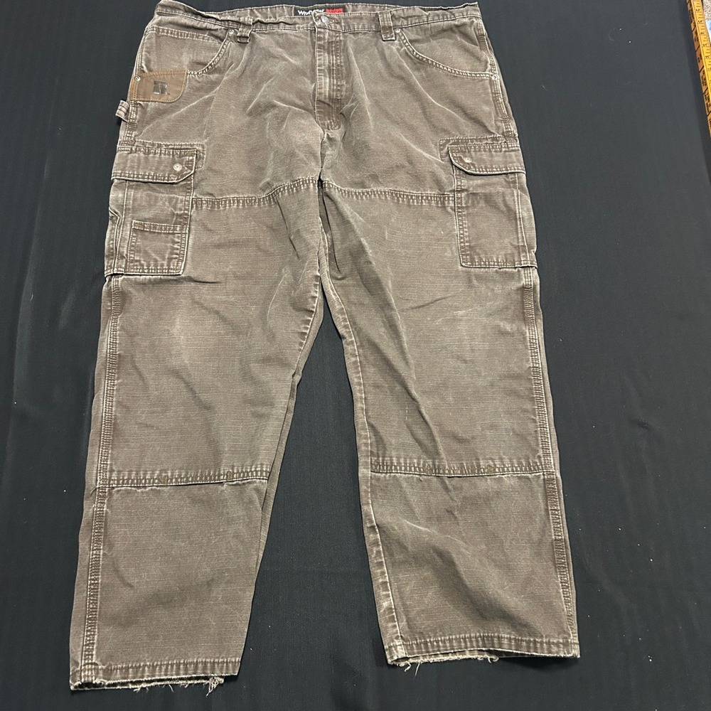 Wrangler Riggs Workwear Mens 42x30 Brown Ripstop Cargo Pants 3W060DB FR Utility